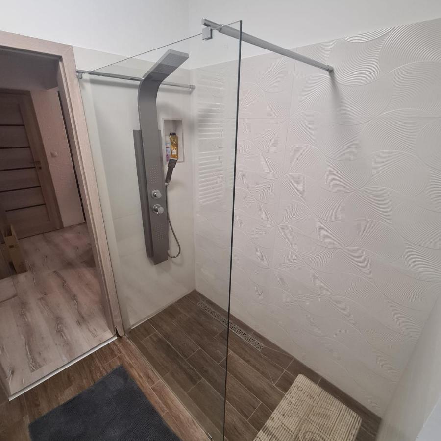 Verebes Apartman Győr Exterior foto